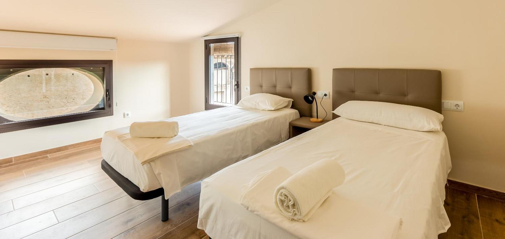 Can Cintet 3 Apartamento Con Terraza En Besalú Exteriér fotografie