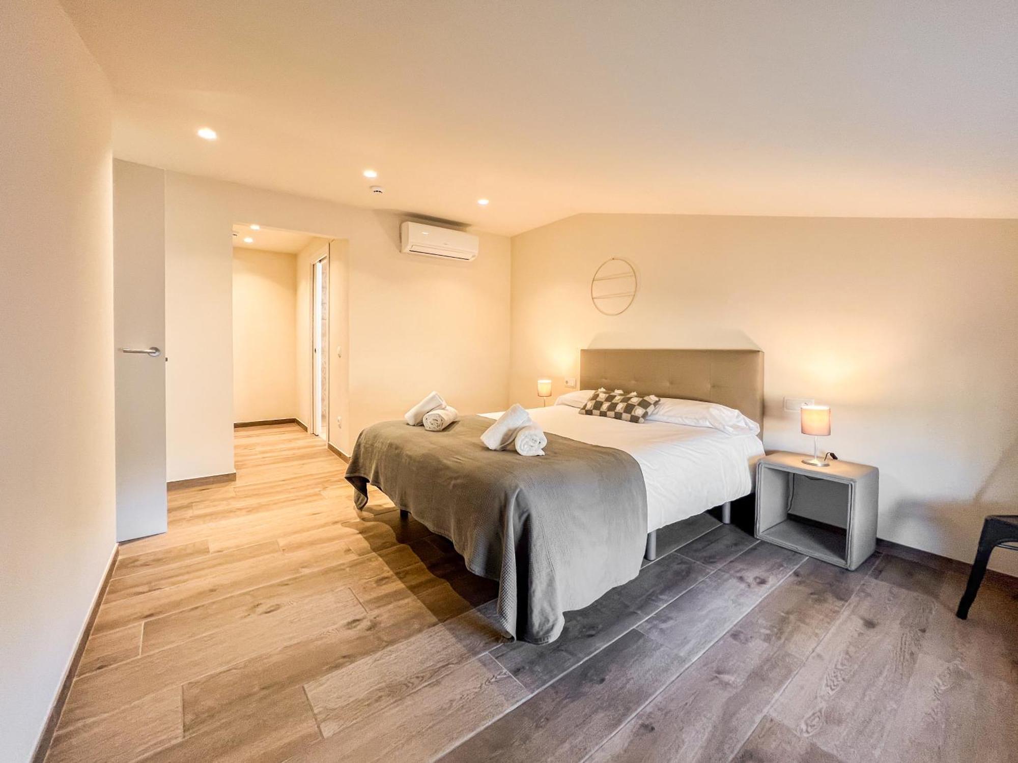 Can Cintet 3 Apartamento Con Terraza En Besalú Exteriér fotografie