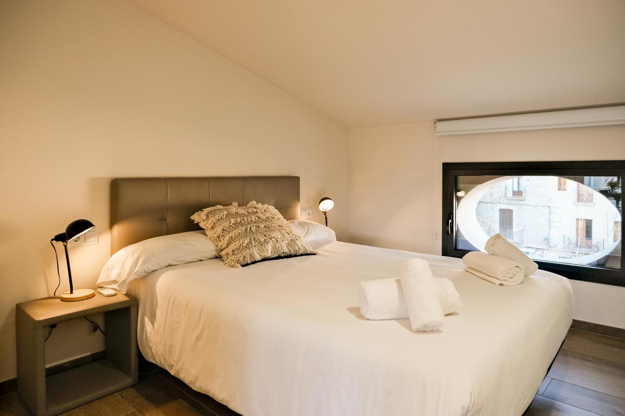 Can Cintet 3 Apartamento Con Terraza En Besalú Exteriér fotografie