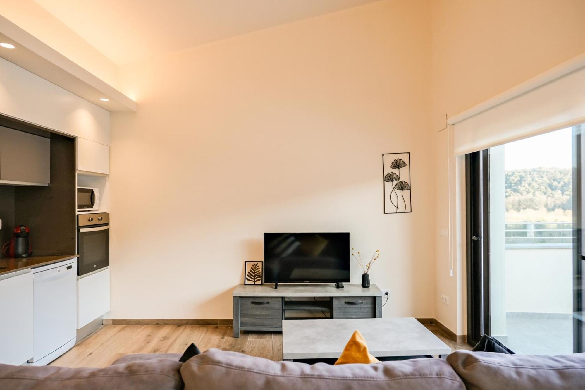 Can Cintet 3 Apartamento Con Terraza En Besalú Exteriér fotografie
