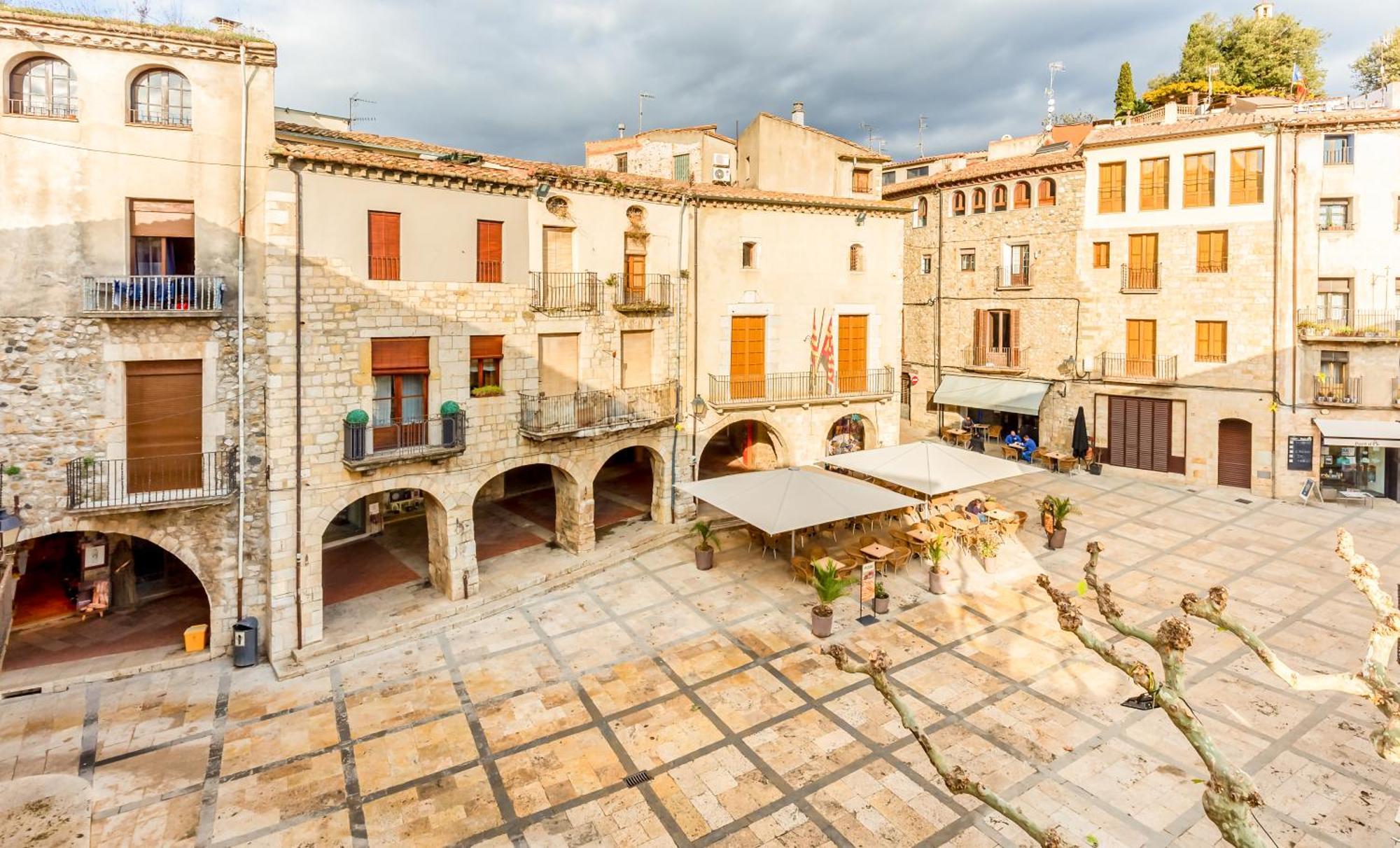 Can Cintet 3 Apartamento Con Terraza En Besalú Exteriér fotografie